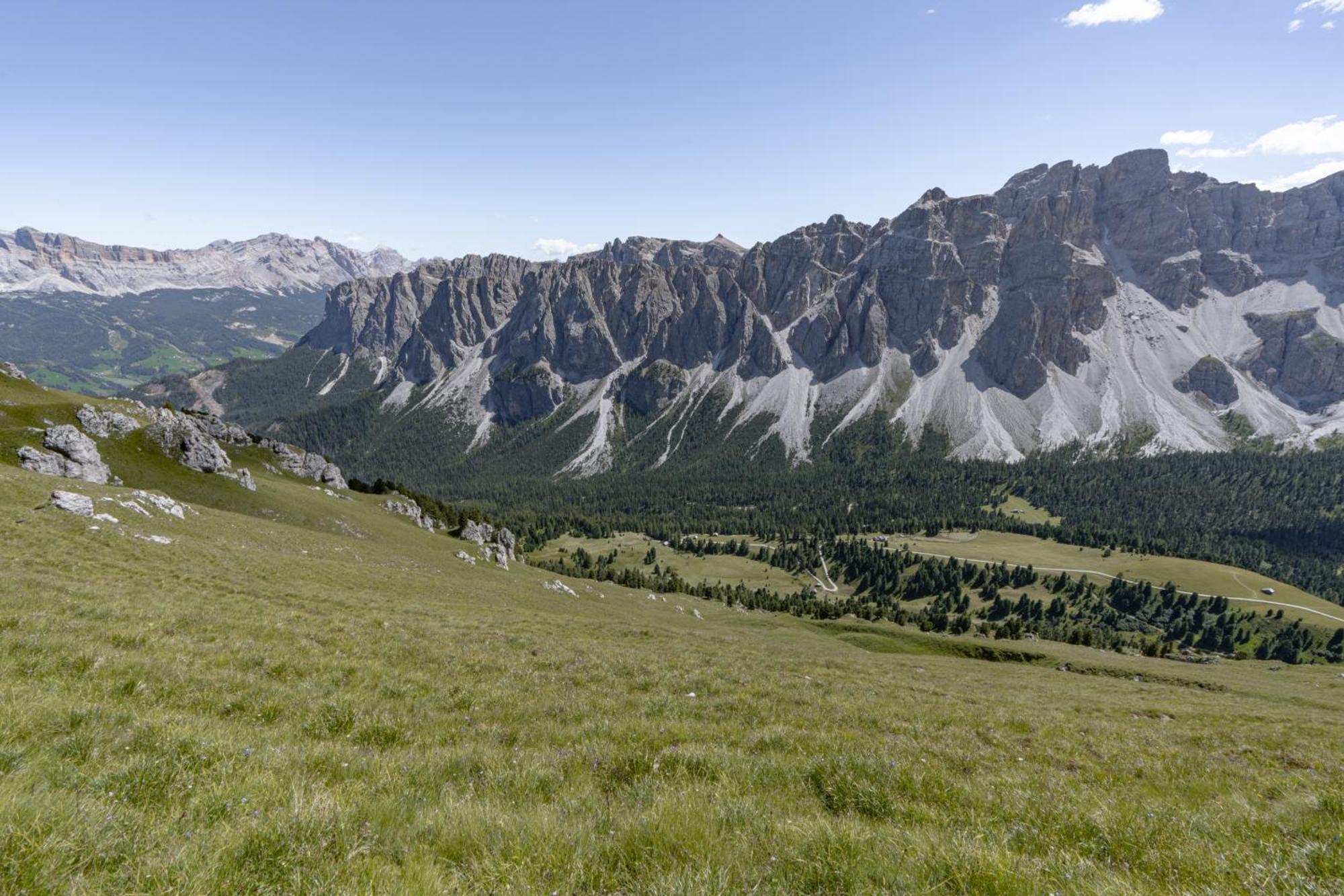 Apartament Ciasa Iachin - Dolomites Dream Retreat San Martino in Badia Zewnętrze zdjęcie