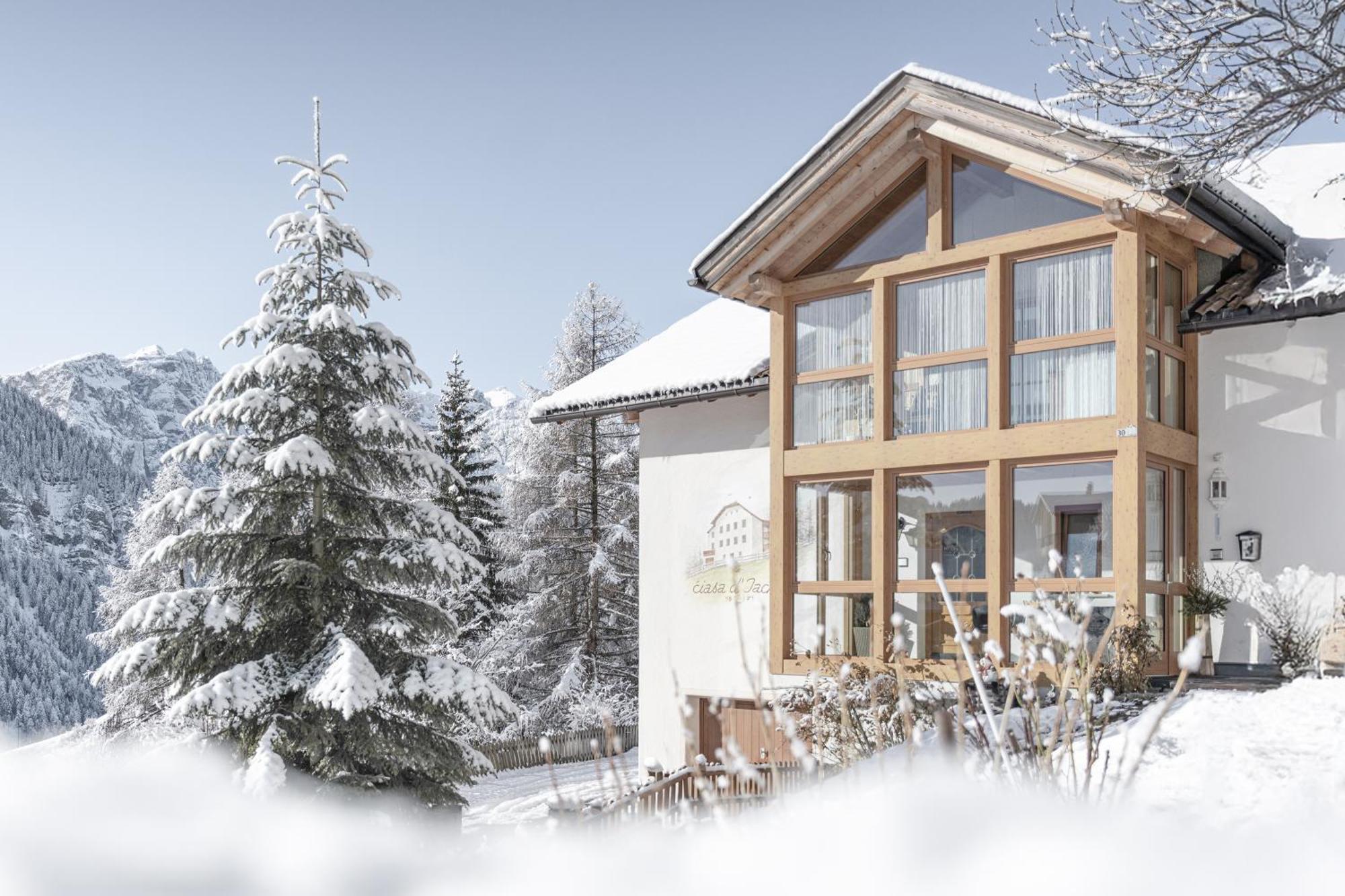 Apartament Ciasa Iachin - Dolomites Dream Retreat San Martino in Badia Zewnętrze zdjęcie