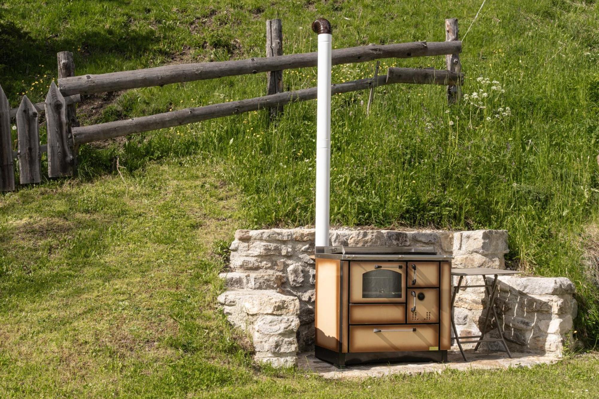 Apartament Ciasa Iachin - Dolomites Dream Retreat San Martino in Badia Zewnętrze zdjęcie