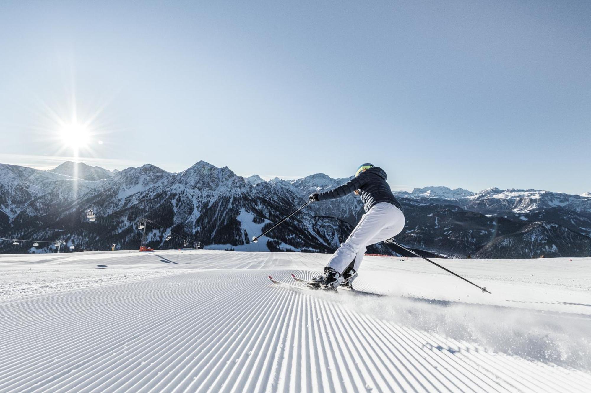 Apartament Ciasa Iachin - Dolomites Dream Retreat San Martino in Badia Zewnętrze zdjęcie